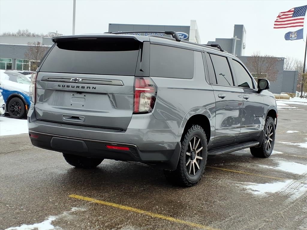 2021 Chevrolet Suburban RST