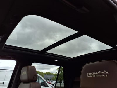 2022 Chevrolet Tahoe High Country