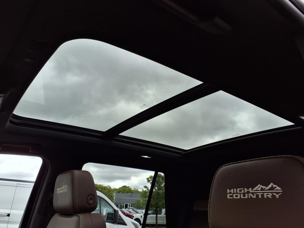 2022 Chevrolet Tahoe High Country