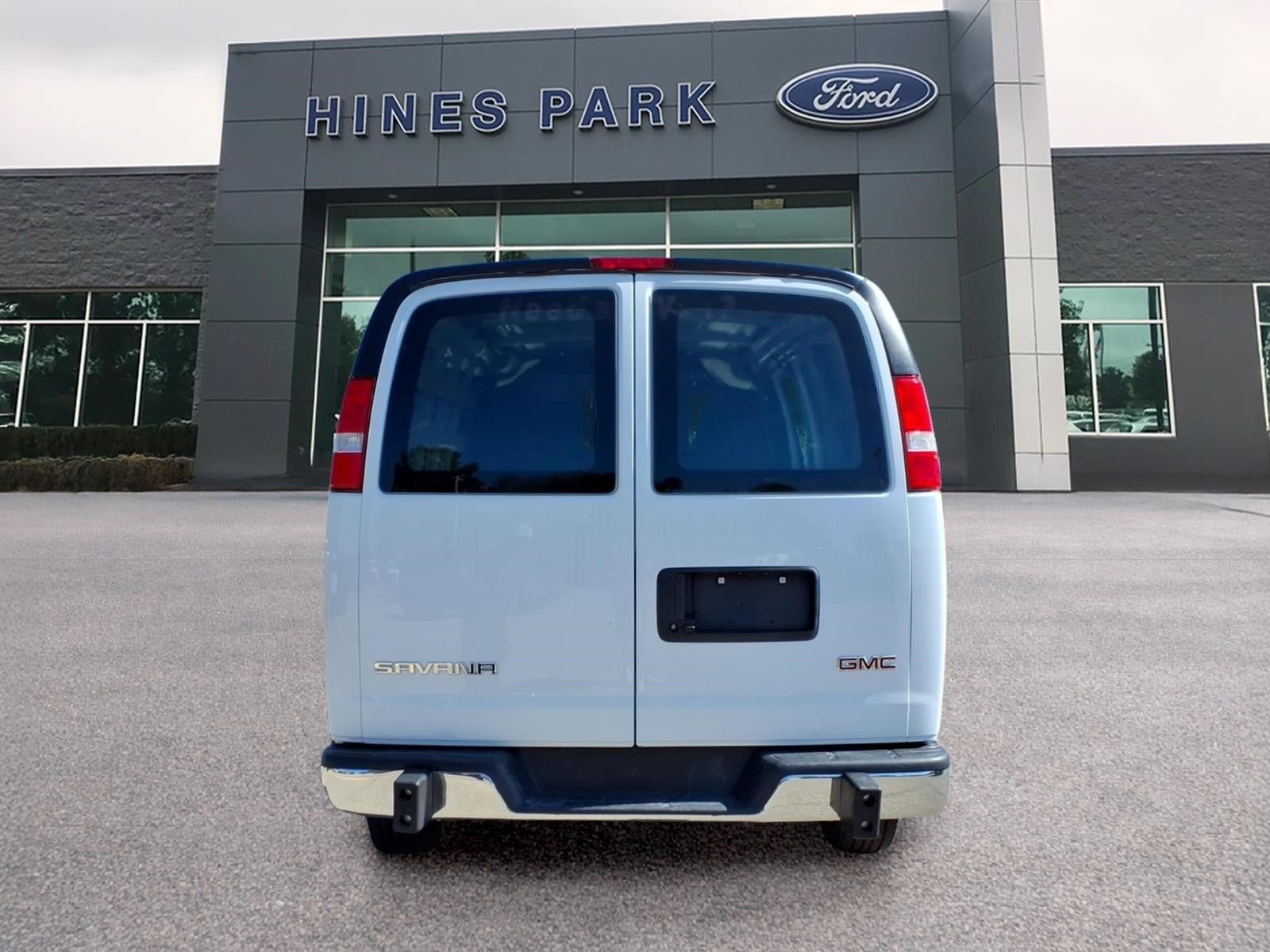 2025 GMC Savana Cargo Van 2500 3dr Cargo Van