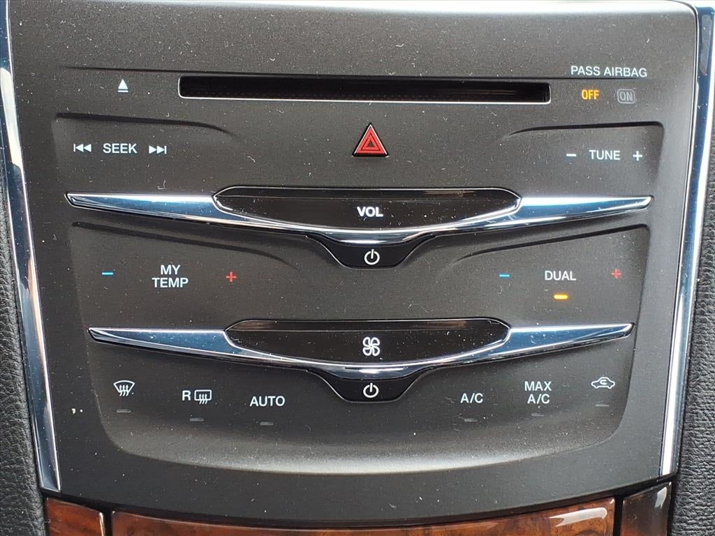 2016 Lincoln MKS Base