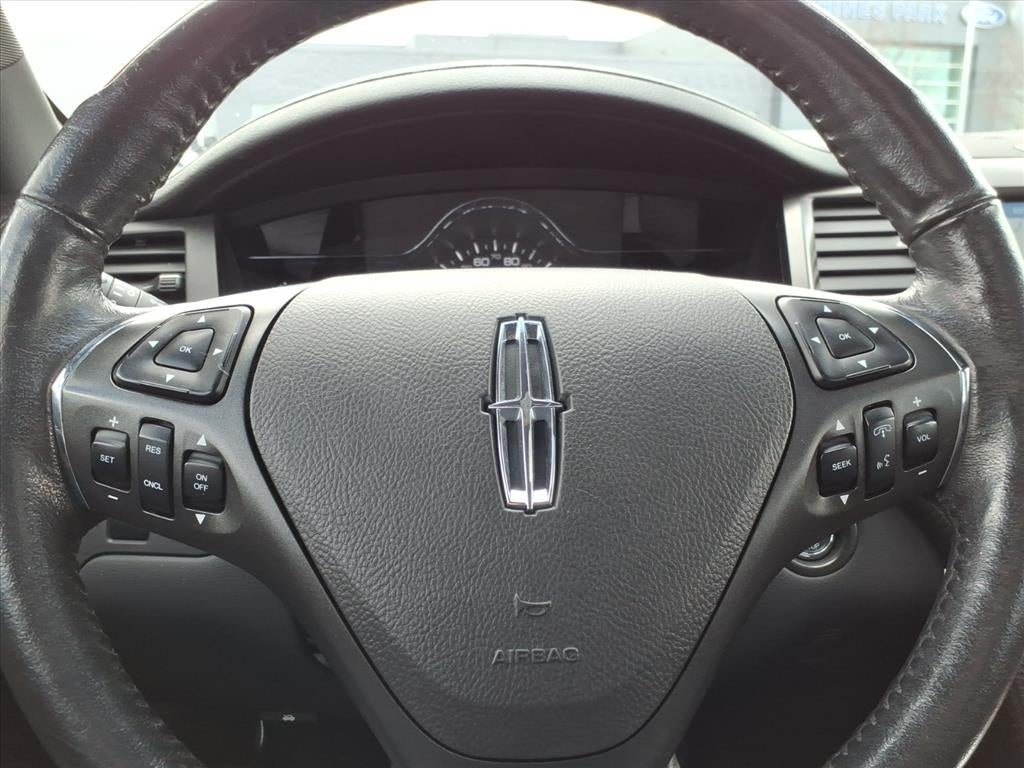 2016 Lincoln MKS Base