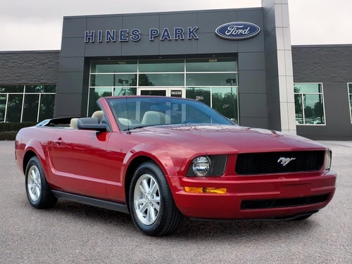 2008 Ford Mustang V6 Deluxe