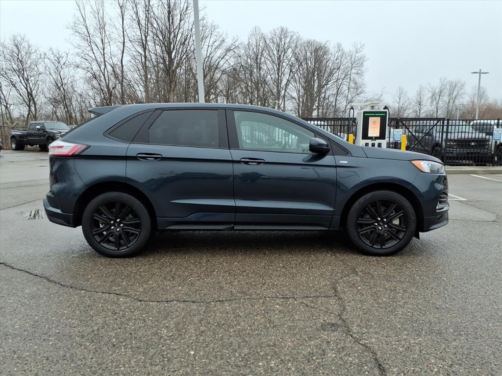2024 Ford Edge ST Line