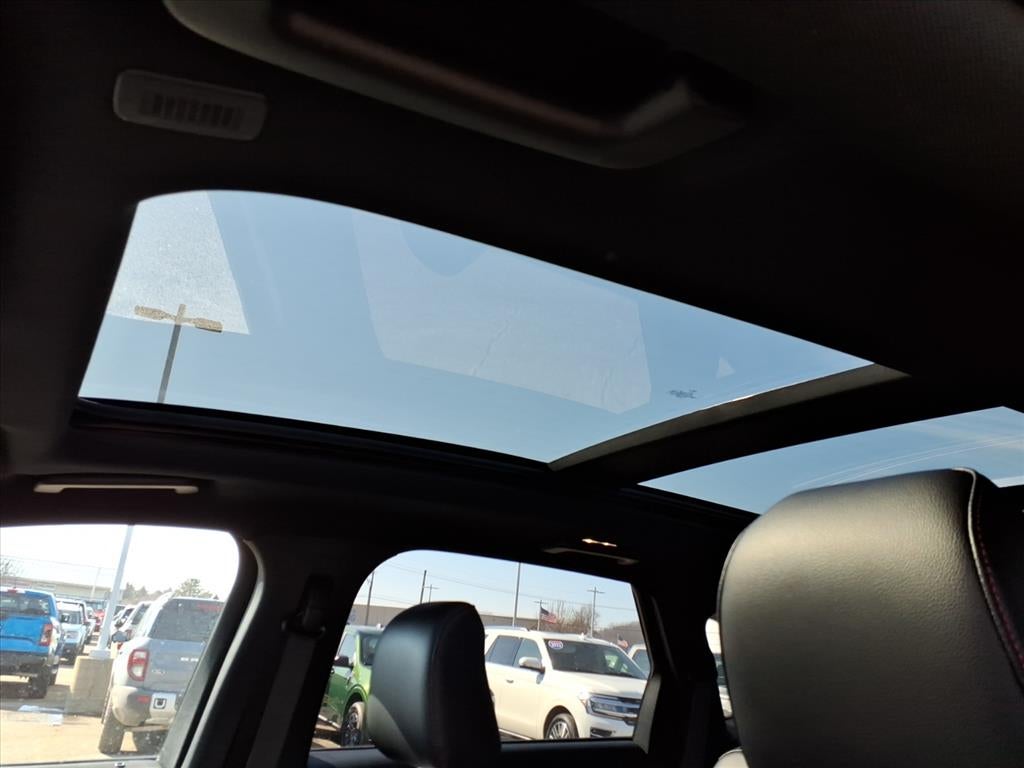 2024 Ford Edge ST Line