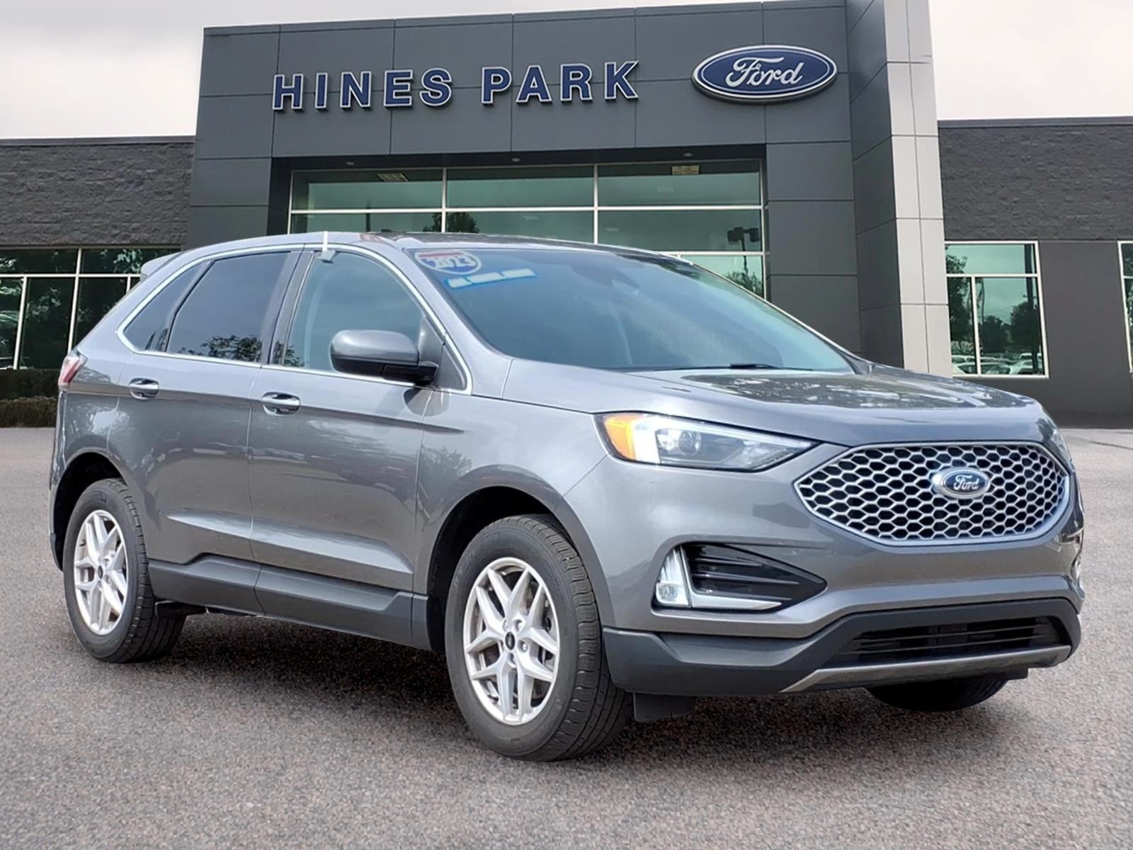 2023 Ford Edge