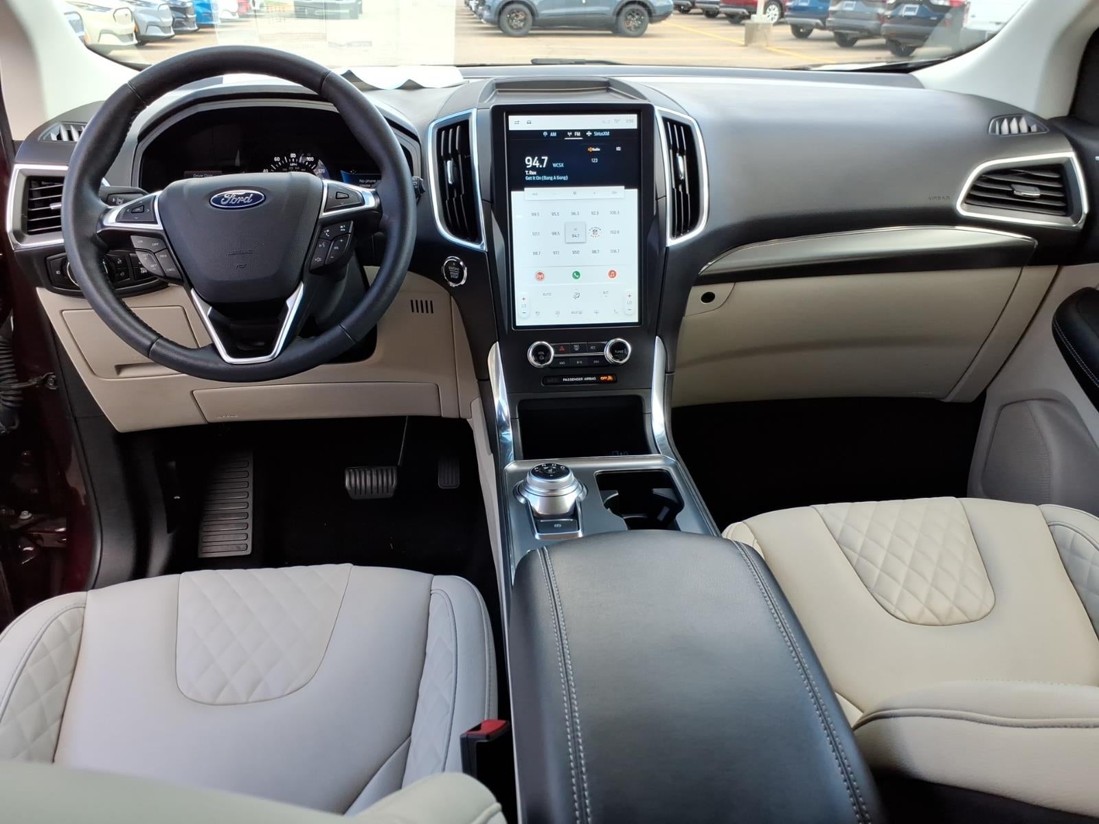2024 Ford Edge Titanium