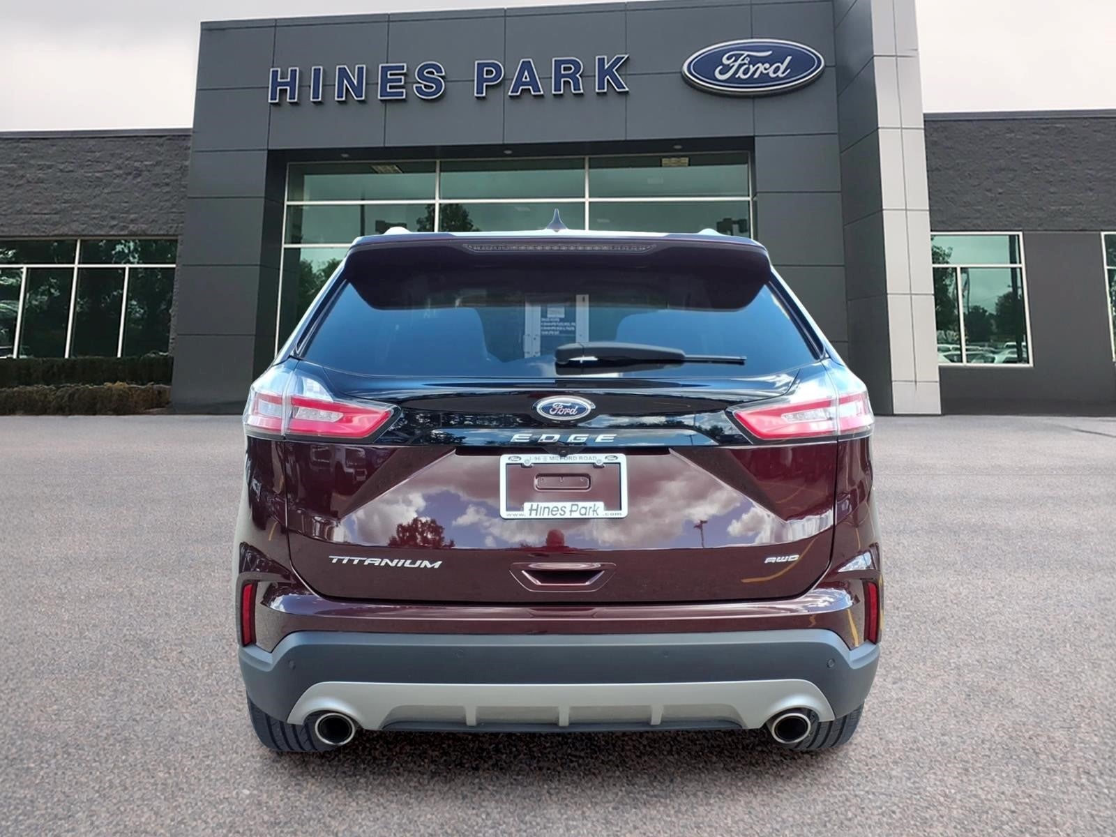 2024 Ford Edge Titanium
