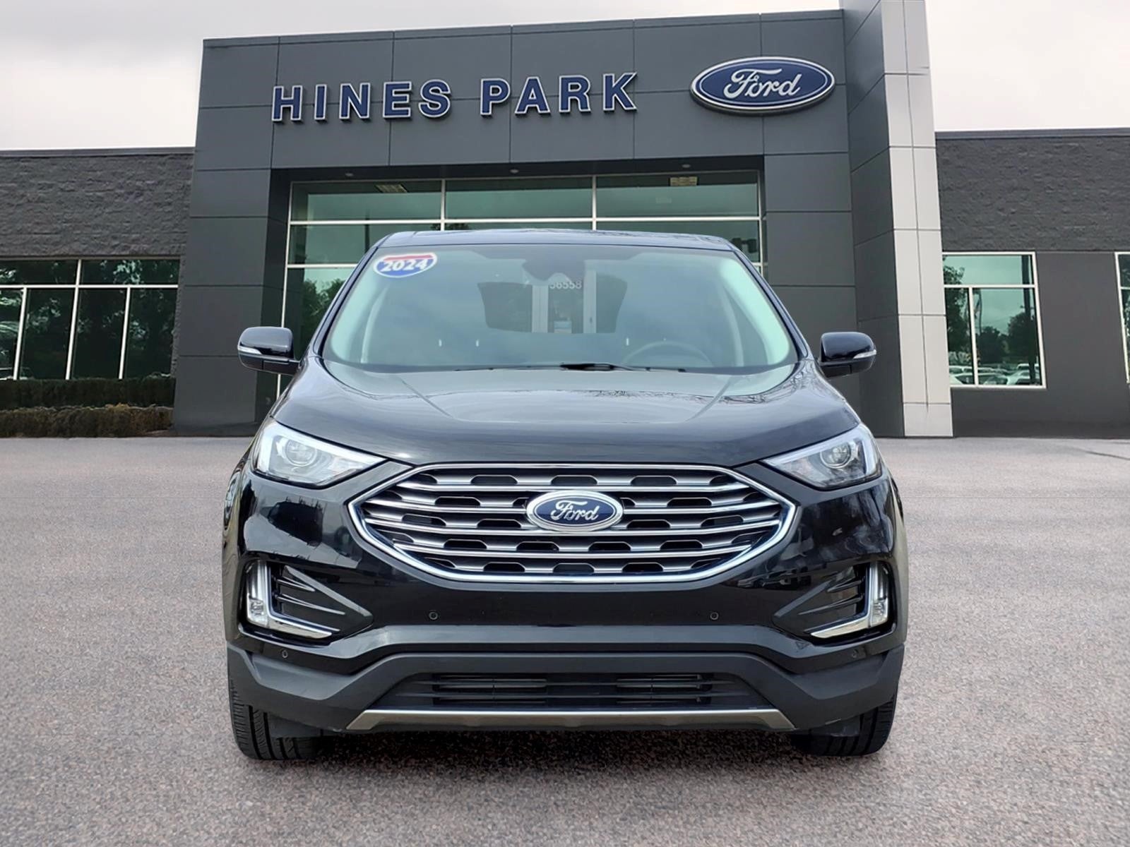 2024 Ford Edge Titanium