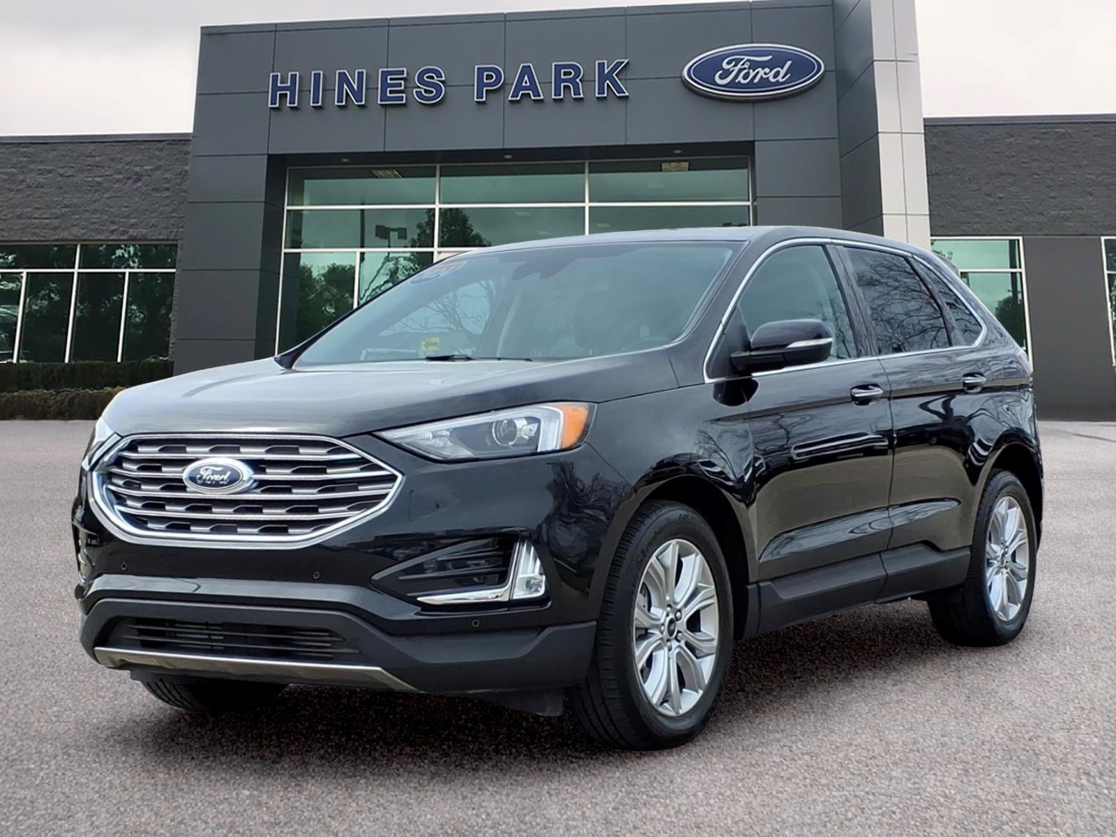 2024 Ford Edge Titanium