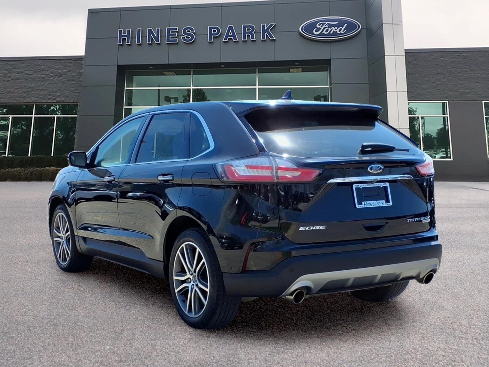 2019 Ford Edge Titanium