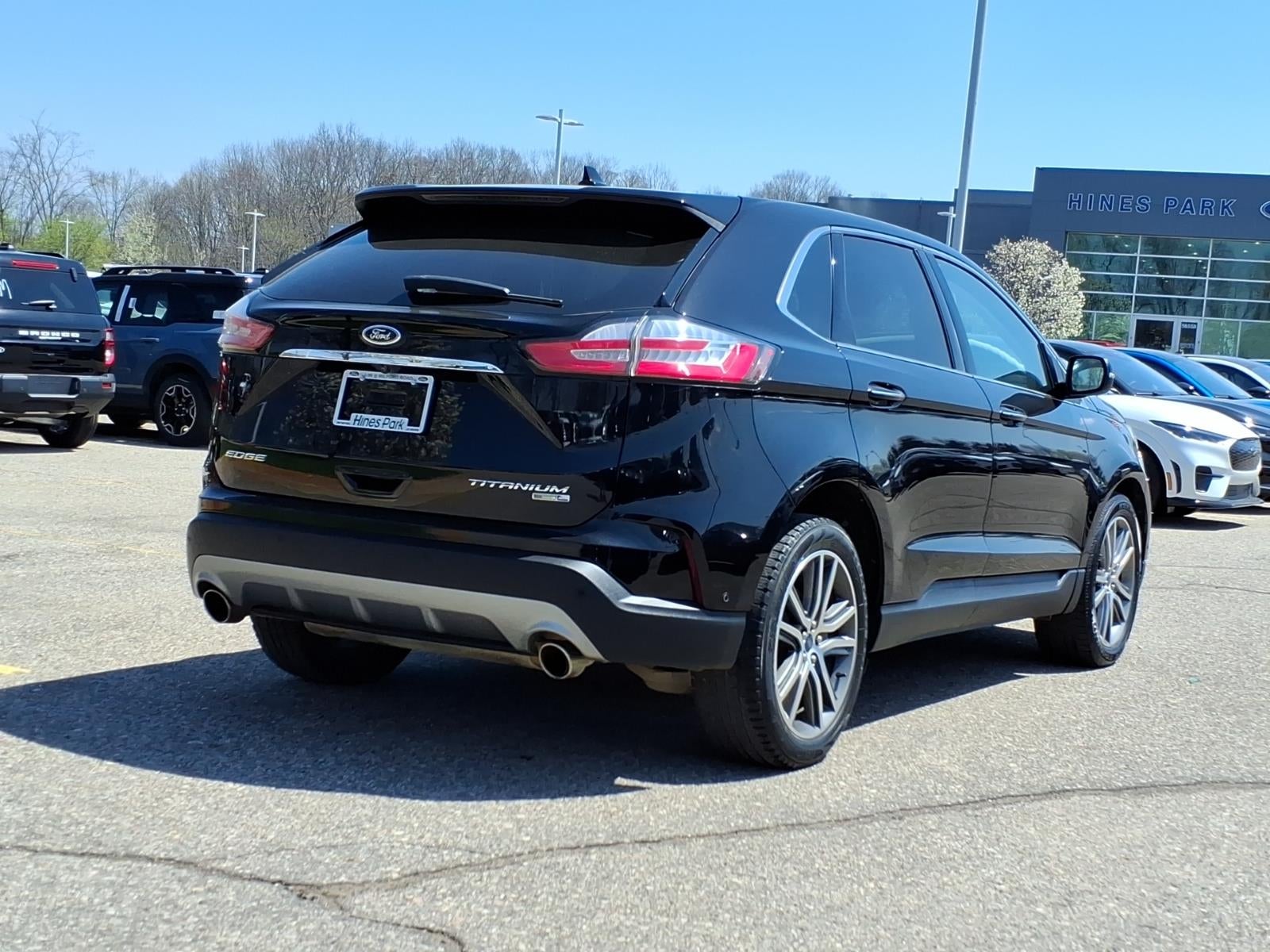 2019 Ford Edge Titanium