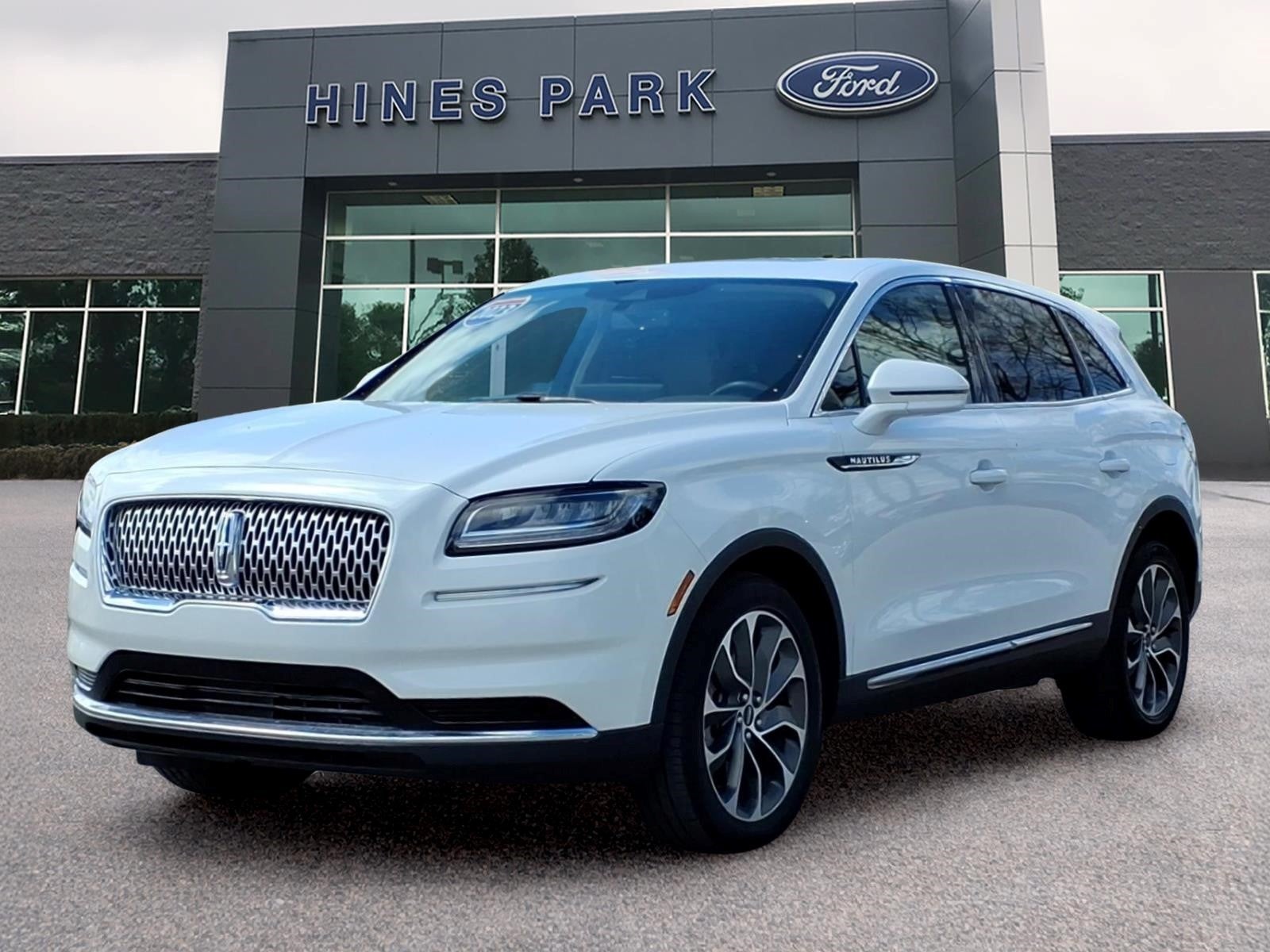 2023 Lincoln Nautilus Reserve