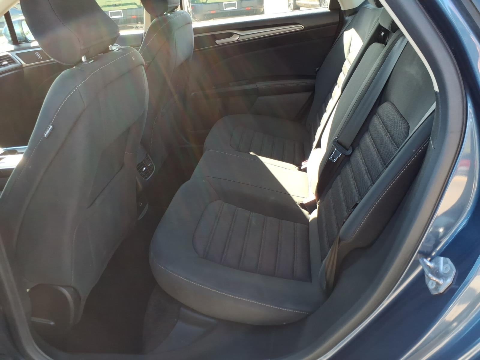 2018 Ford Fusion SE 4dr Sedan