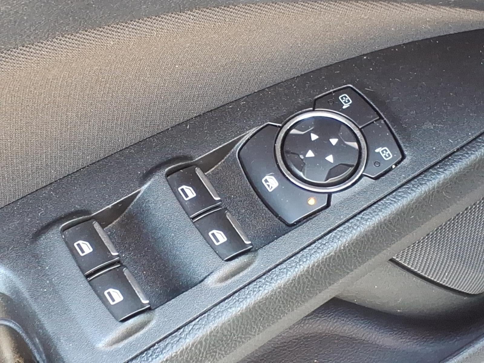 2018 Ford Fusion SE 4dr Sedan