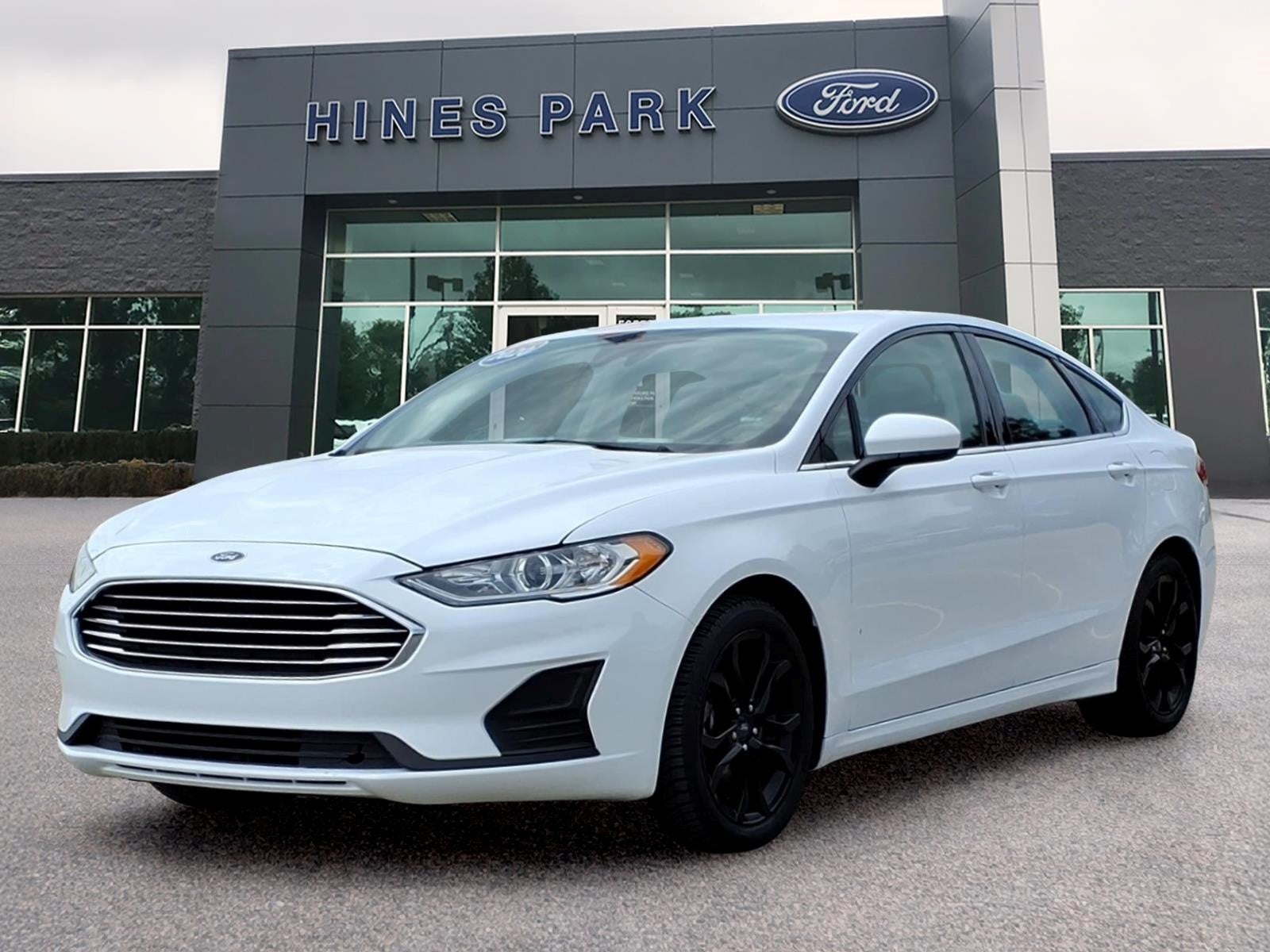2020 Ford Fusion SE