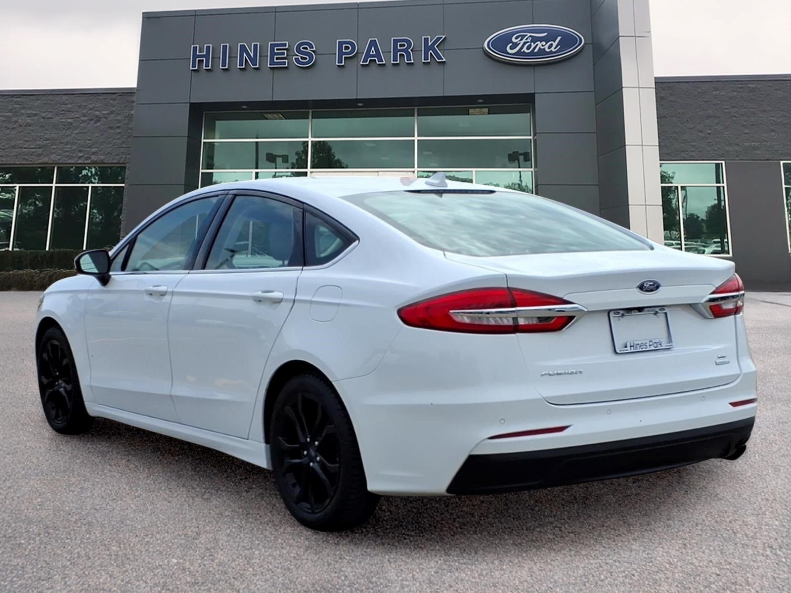2020 Ford Fusion SE