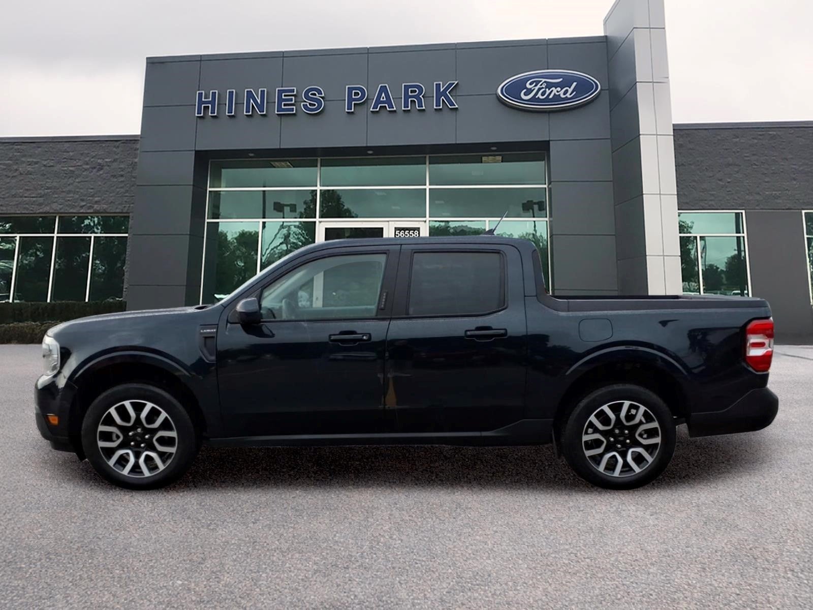 2023 Ford Maverick Lariat
