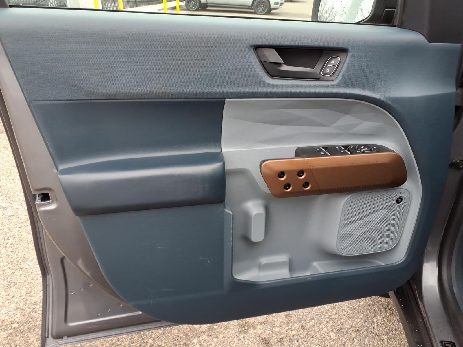 2022 Ford Maverick Lariat