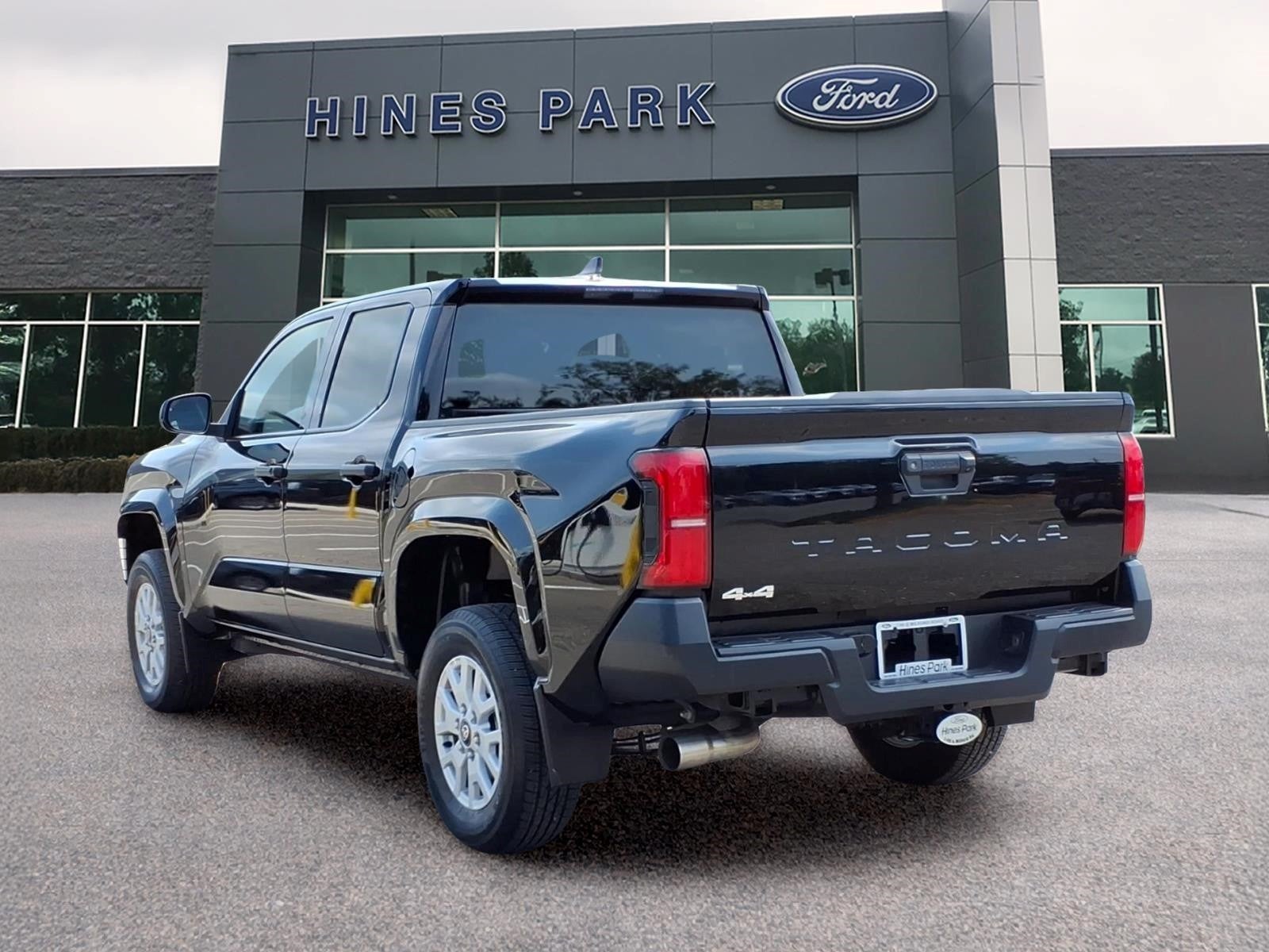 2024 Toyota Tacoma 4WD SR