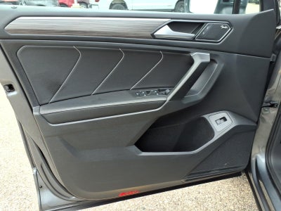 2022 Volkswagen Tiguan 2.0T SEL R-Line 4Motion