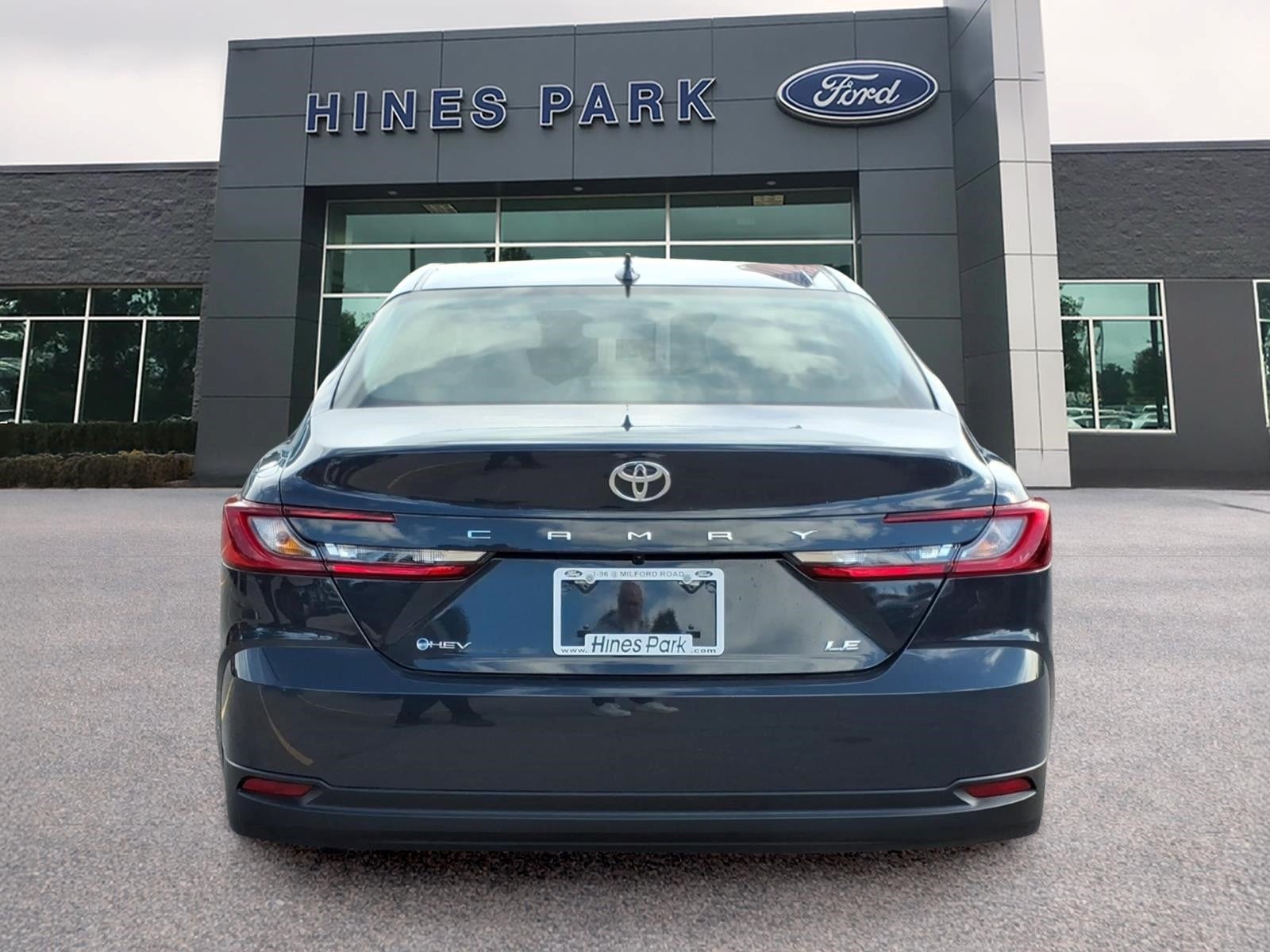 2026 Toyota Camry LE 4dr Sedan