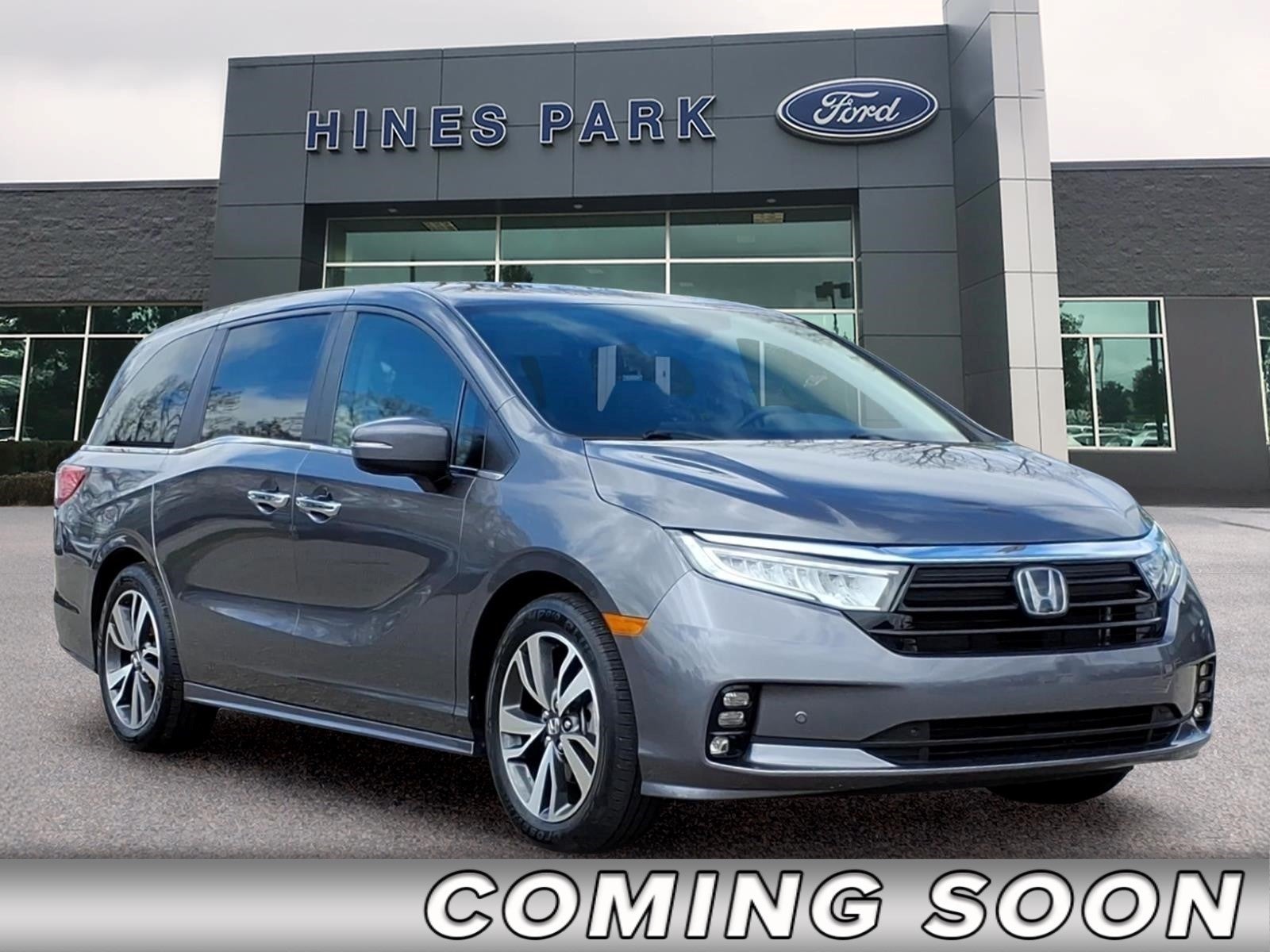 2022 Honda Odyssey Touring 4dr Mini-Van