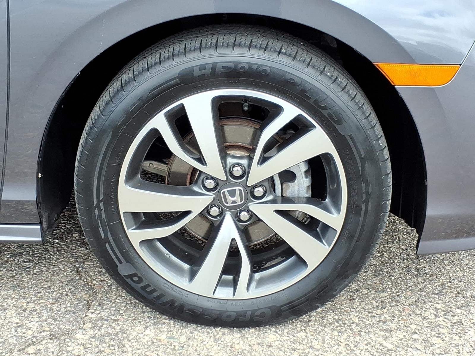 2022 Honda Odyssey Touring 4dr Mini-Van