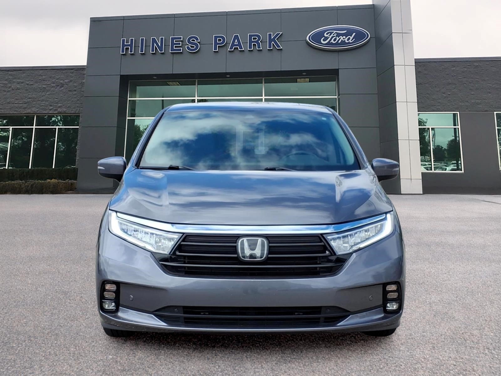 2022 Honda Odyssey Touring 4dr Mini-Van