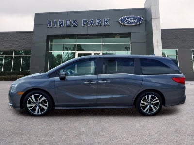 2022 Honda Odyssey Touring 4dr Mini-Van
