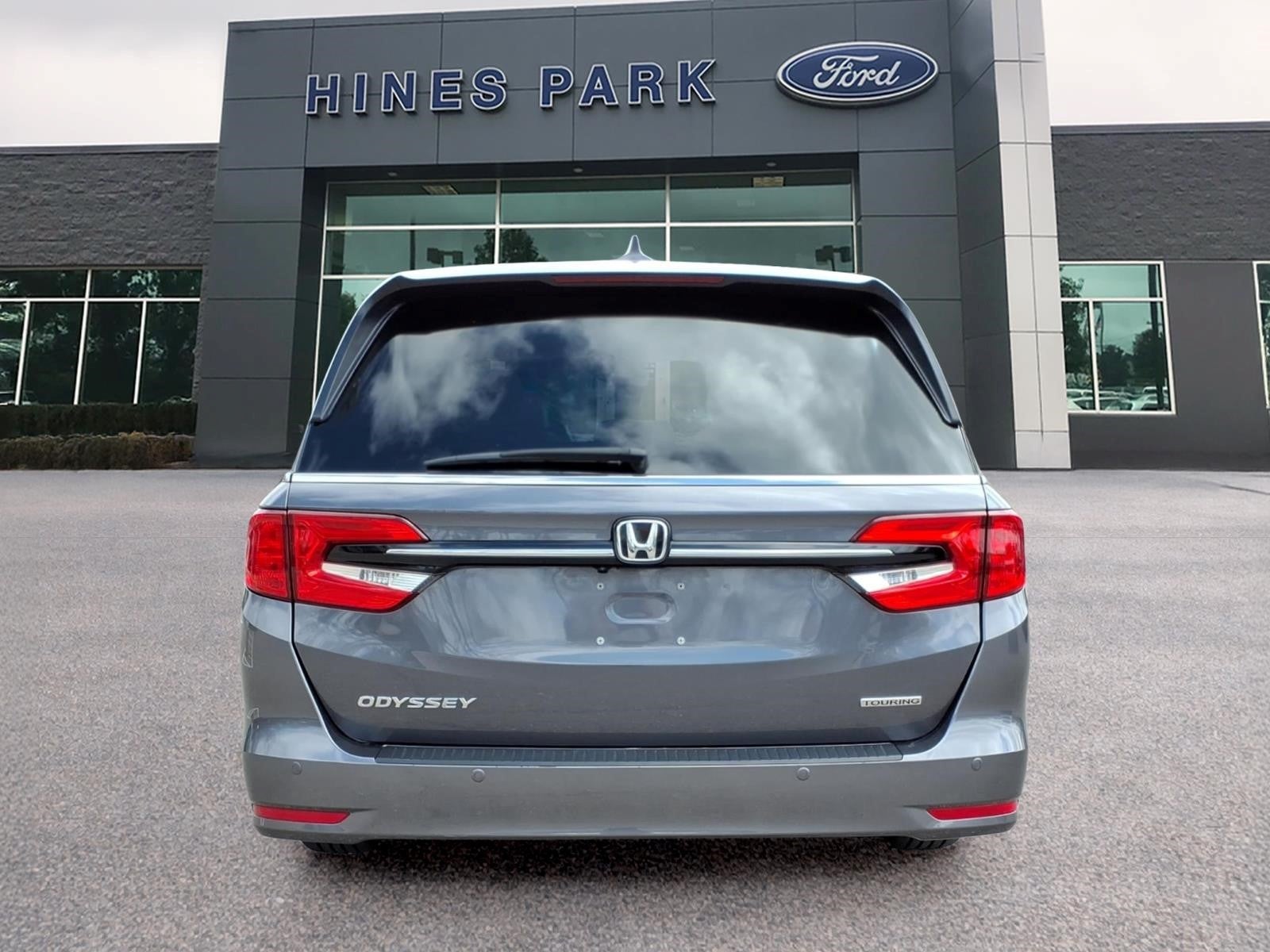 2022 Honda Odyssey Touring 4dr Mini-Van