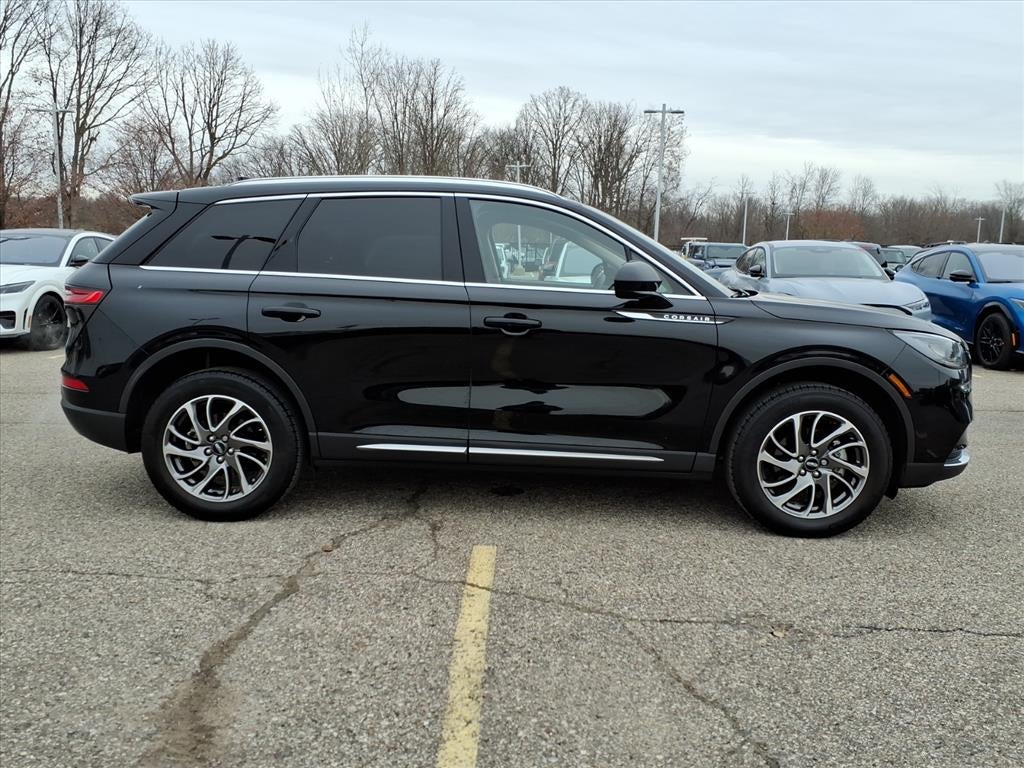 2022 Lincoln Corsair Standard