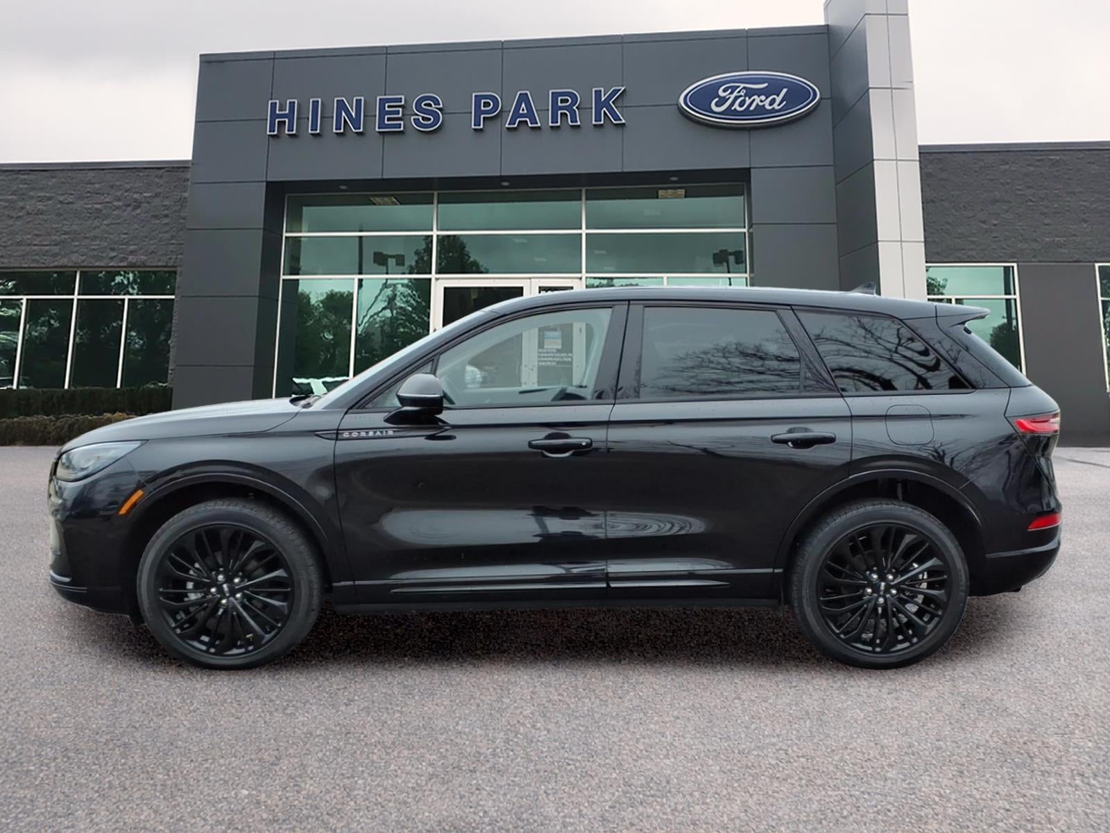 2023 Lincoln Corsair Standard