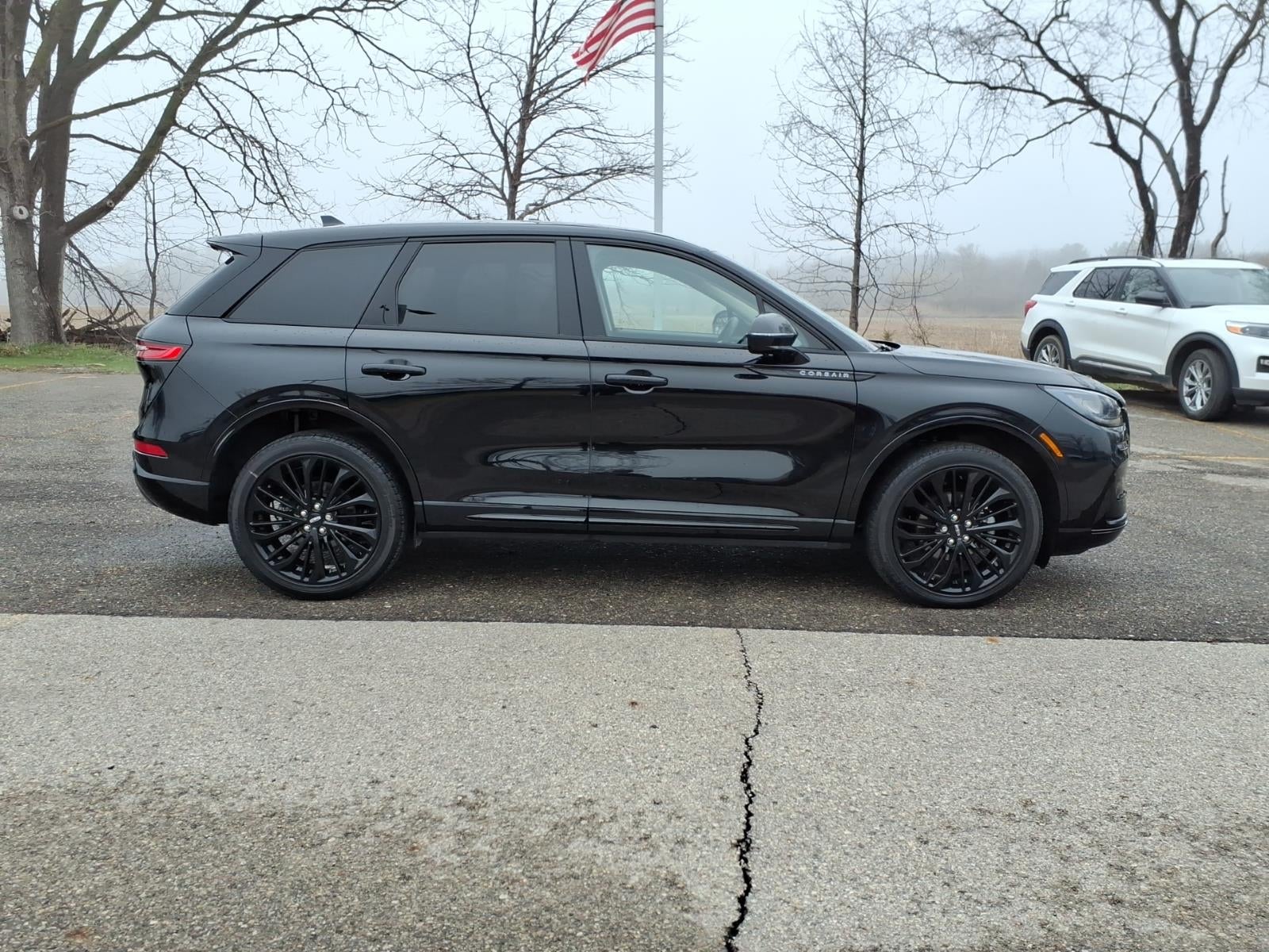 2023 Lincoln Corsair Standard