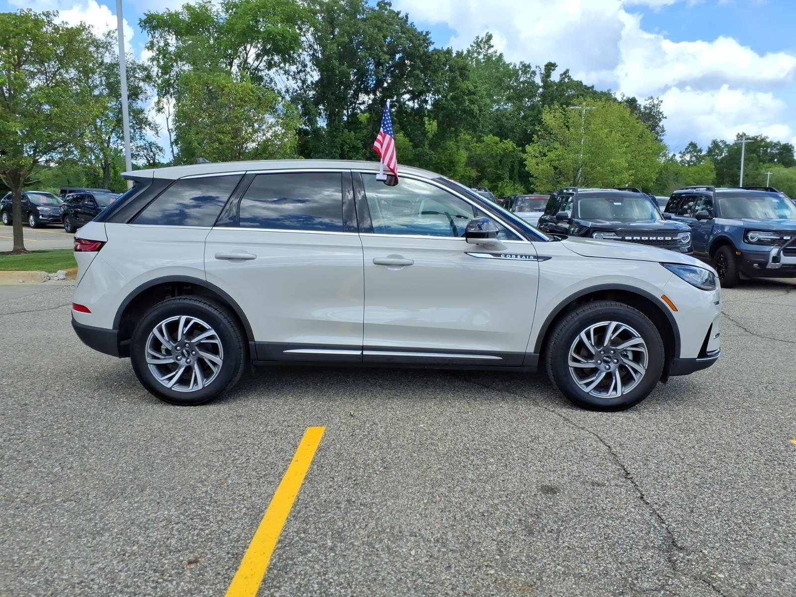 2023 Lincoln Corsair AWD Standard 4dr SUV
