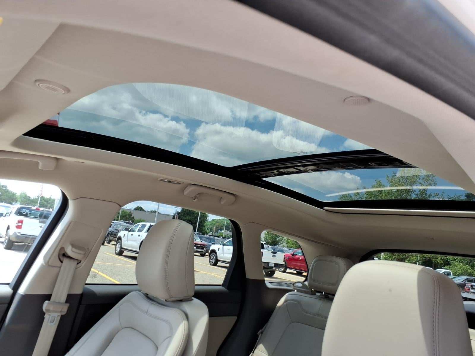 2023 Lincoln Corsair AWD Reserve 4dr SUV