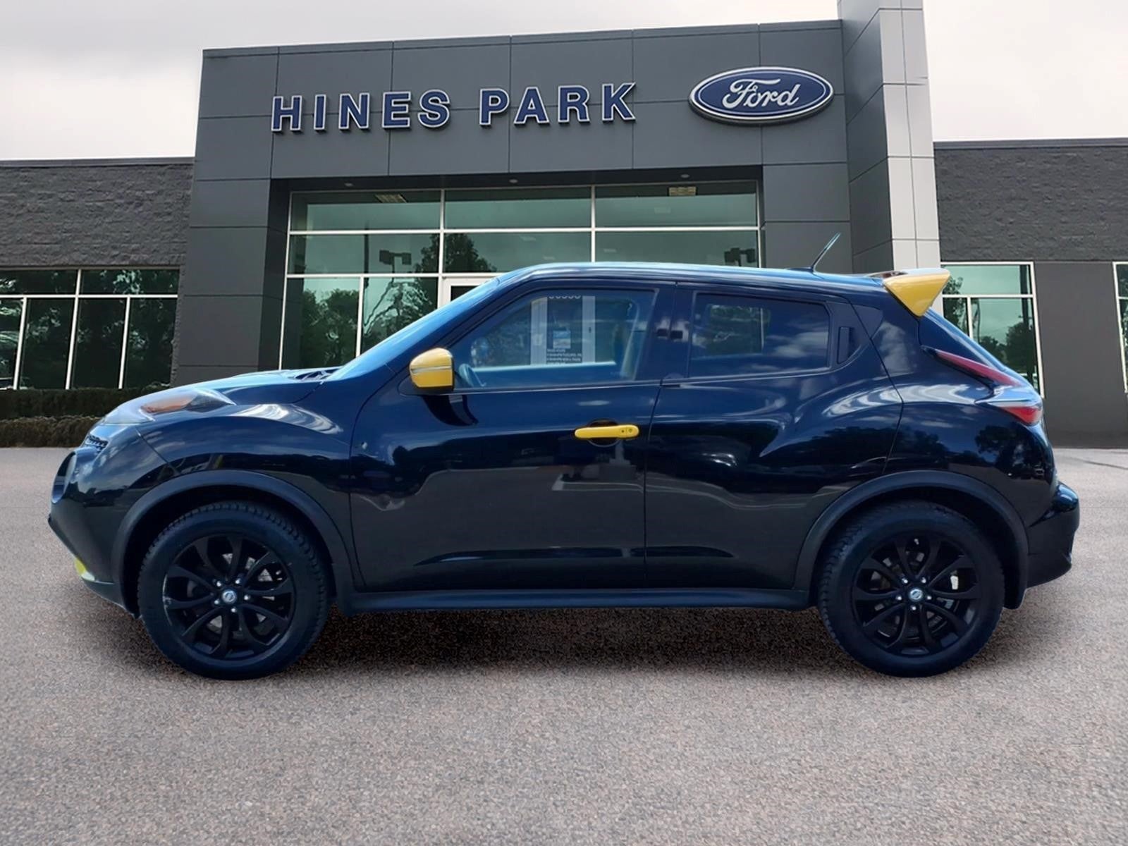 2016 Nissan JUKE S