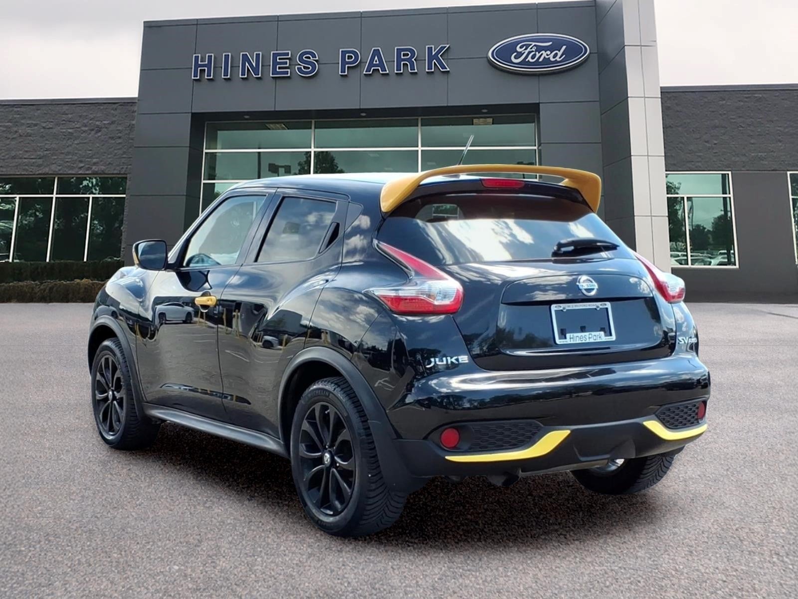 2016 Nissan JUKE S