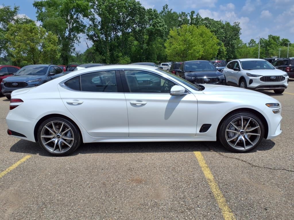 2025 Genesis G70 2.5T
