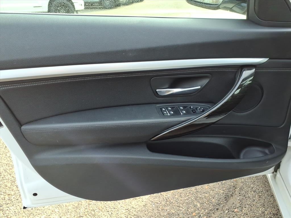 2017 BMW 3 Series 330 Gran Turismo i xDrive